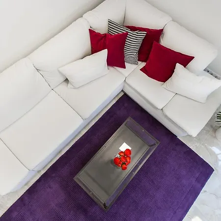 City - Didzioji Street Attic Loft