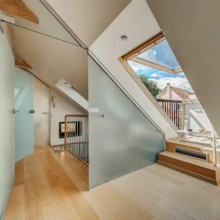 Butas City - Didzioji Street Attic Loft